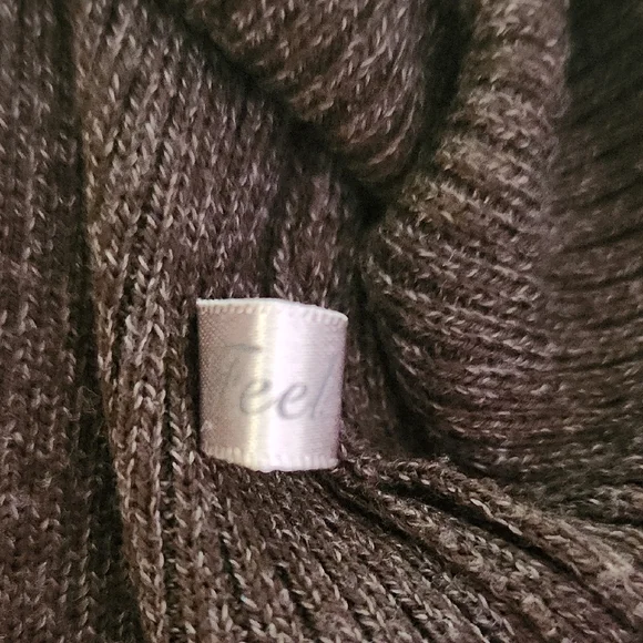 Retro Rollneck Rib Sweater Top - Picture 2 of 10